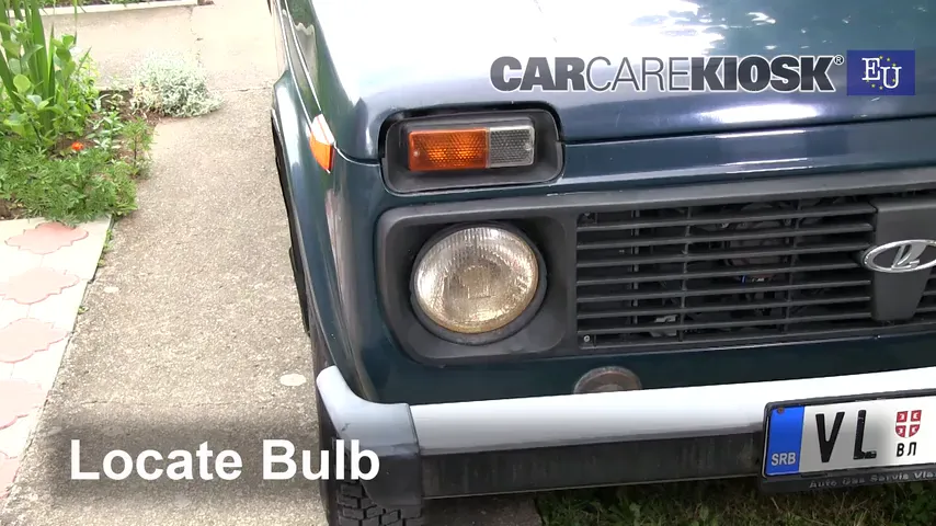 2009 Lada Niva 1.7L 4 Cyl. Lights Turn Signal - Front (replace bulb)